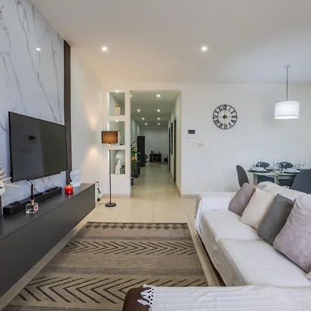 Bright & Spacious 1br In Zejtun By Sf Homes *